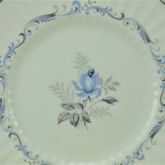 Paragon Teacup Trio Set (X2) plus Creamer and Sugar Bowl Morning Rose Bone China - Picture 7 of 10